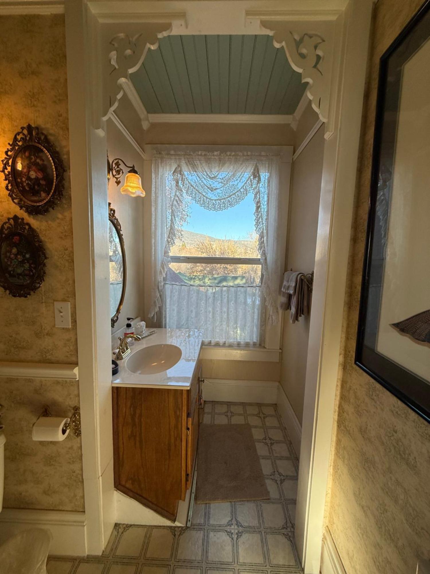 Roseberry House Bed And Breakfast Сузанвилл Экстерьер фото