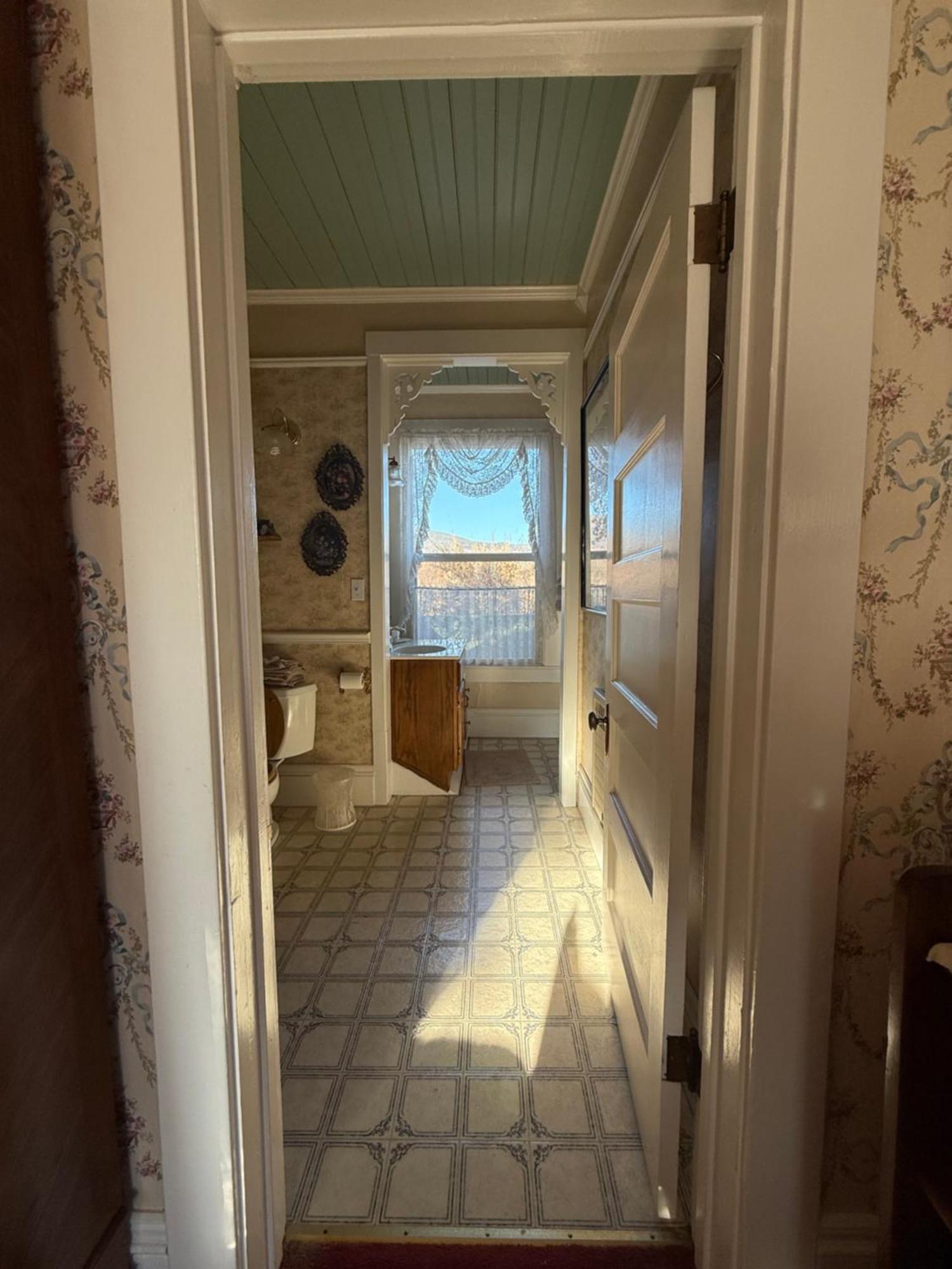 Roseberry House Bed And Breakfast Сузанвилл Экстерьер фото