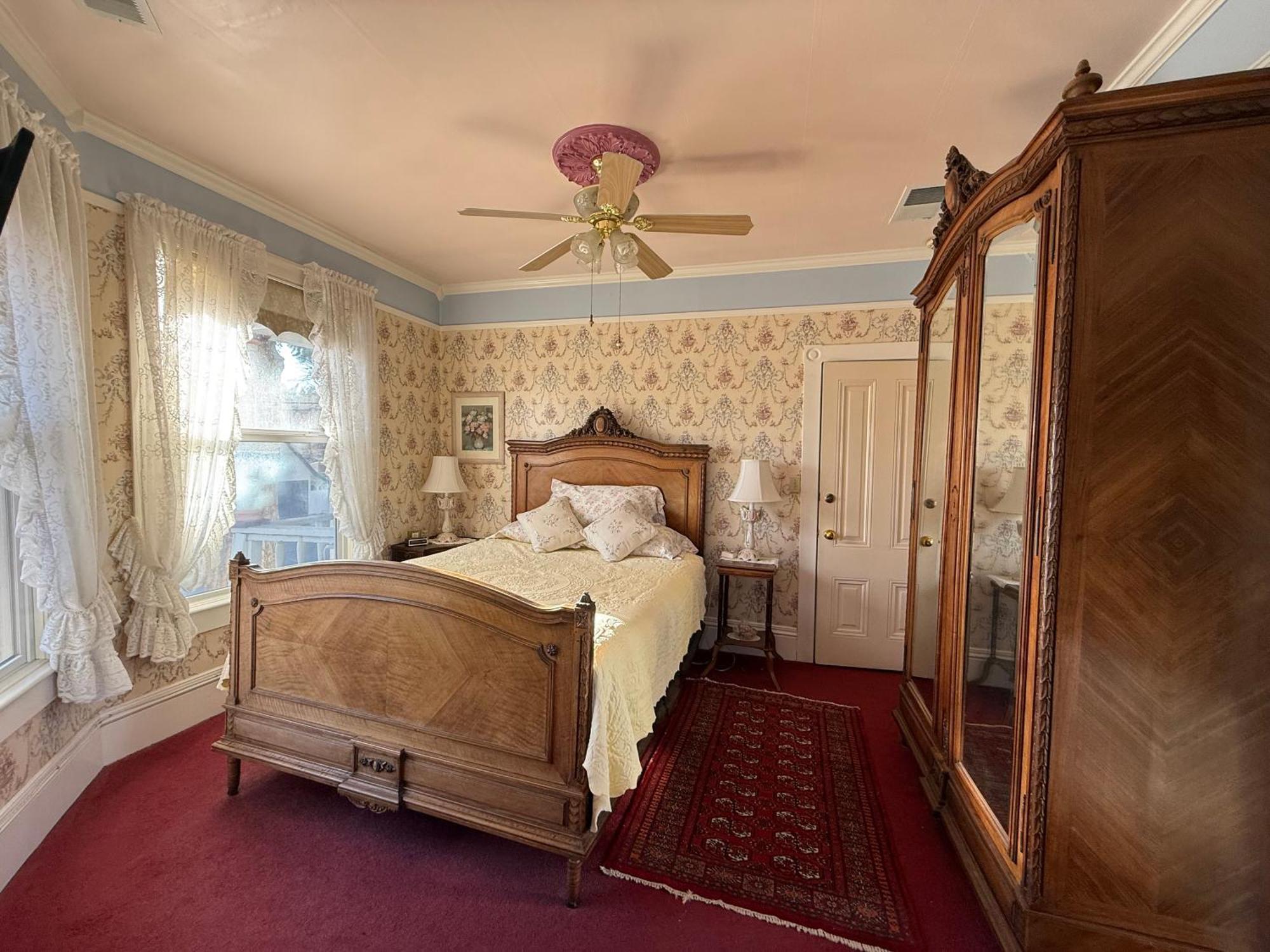 Roseberry House Bed And Breakfast Сузанвилл Экстерьер фото