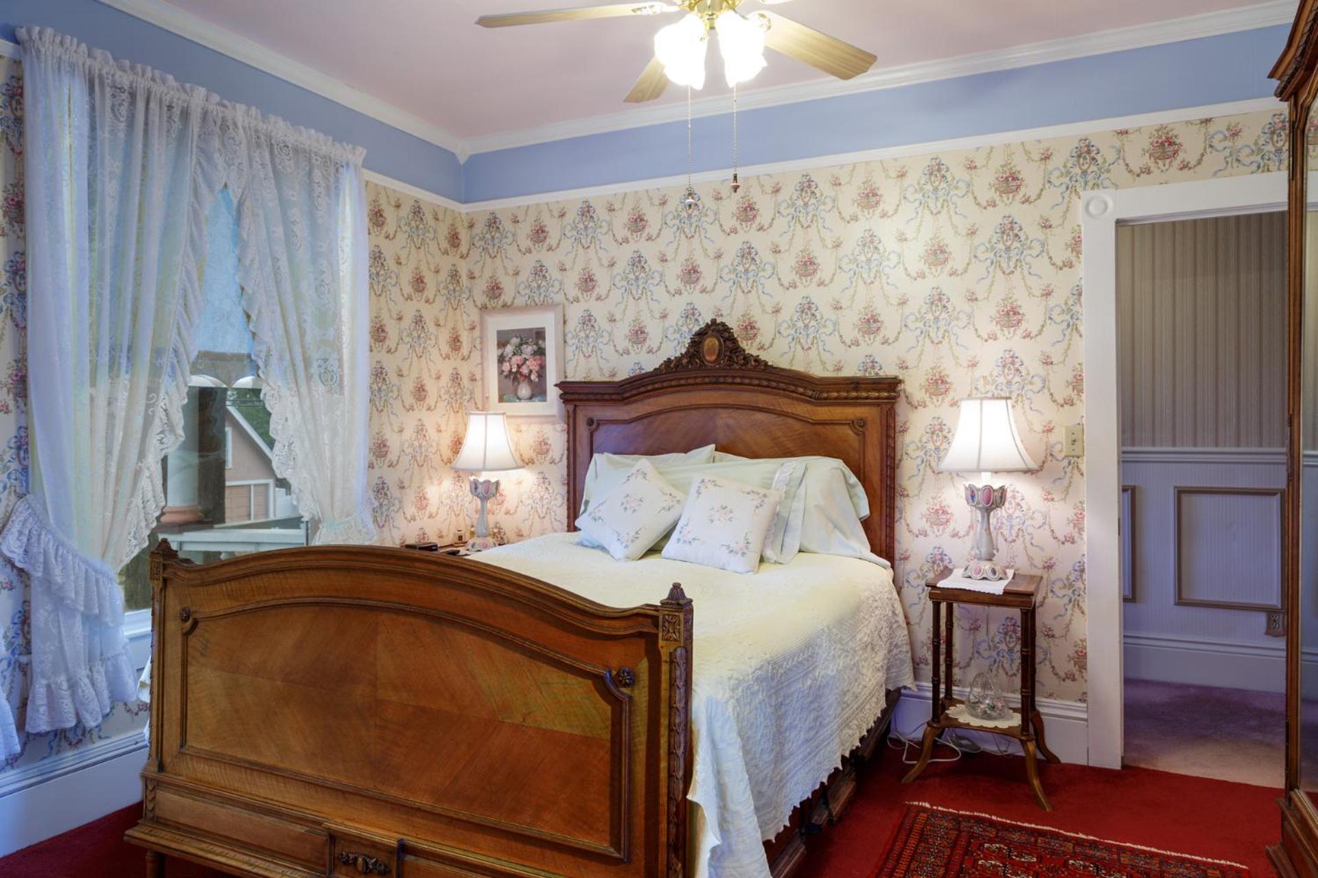 Roseberry House Bed And Breakfast Сузанвилл Экстерьер фото